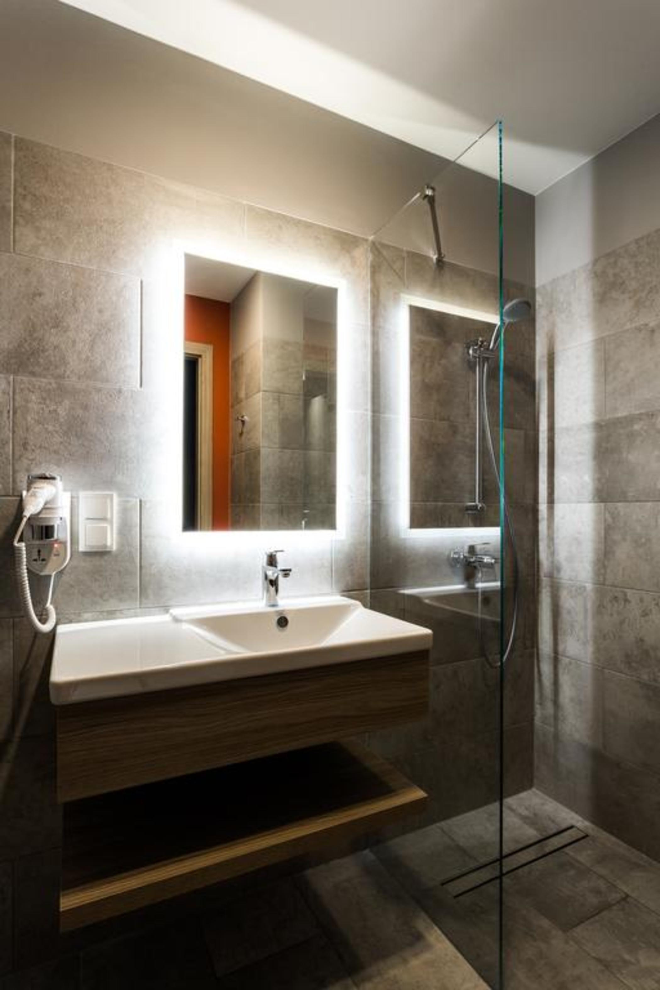 Ibis Styles Warszawa City Экстерьер фото