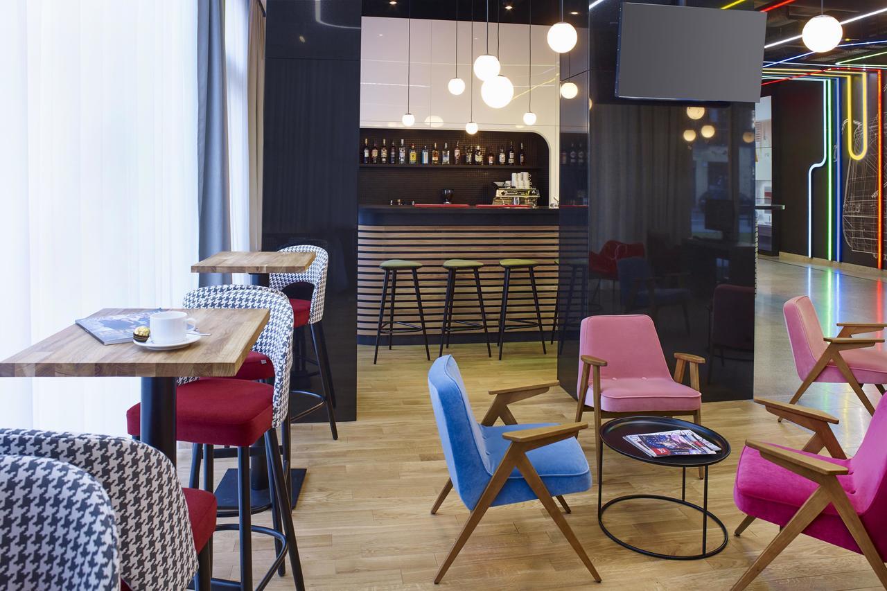 Ibis Styles Warszawa City Экстерьер фото